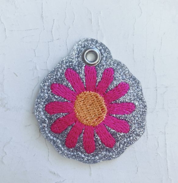 Mini-Anhänger mit Öse - Blume (pink)