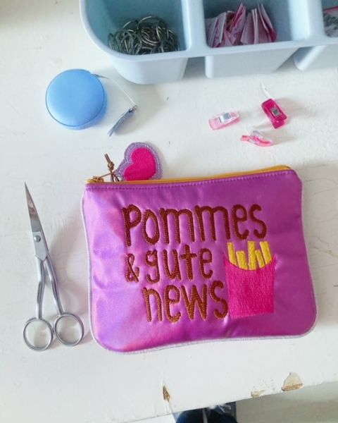 Etui "Pommes + gute News"