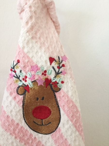Geschirrtuch mit Elch bestickt ca.50x70 cm by Bea
