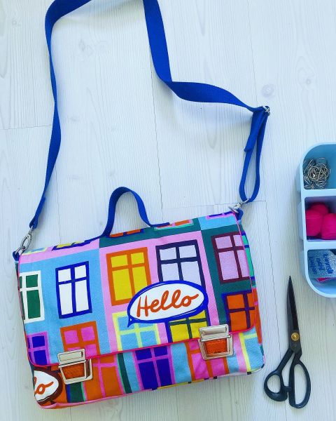 Tasche "Hello" mit Steckschlösser