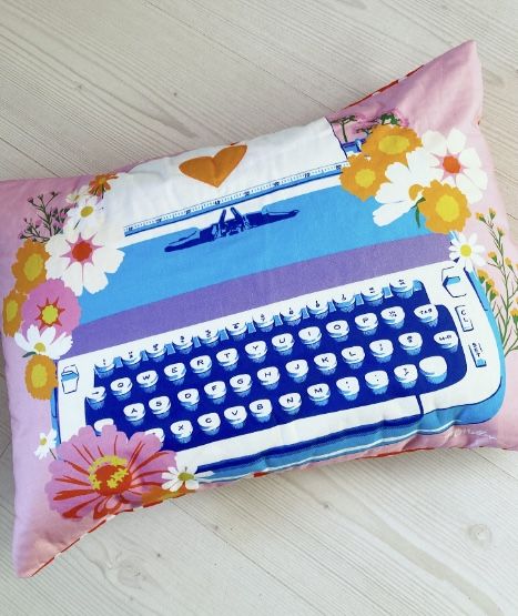 Kissen - "Schreibmaschine" rosa