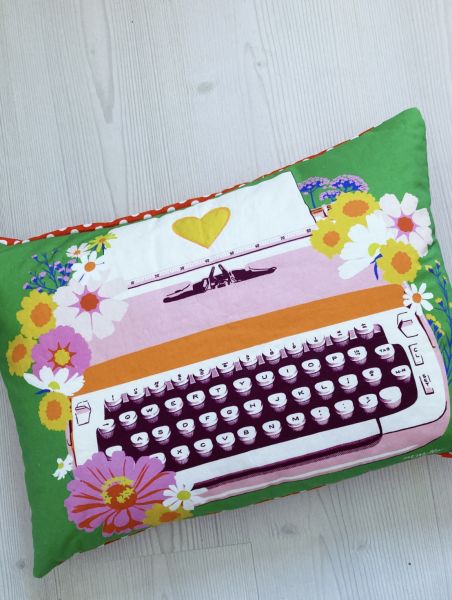 Kissen - "Schreibmaschine" grün