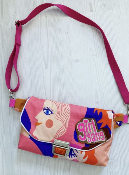 Tasche - mit Magnet GirlGang