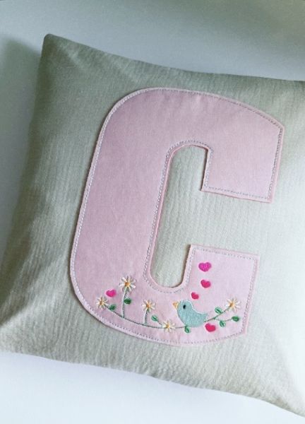 Wunsch-Kissen mit Buchstabe